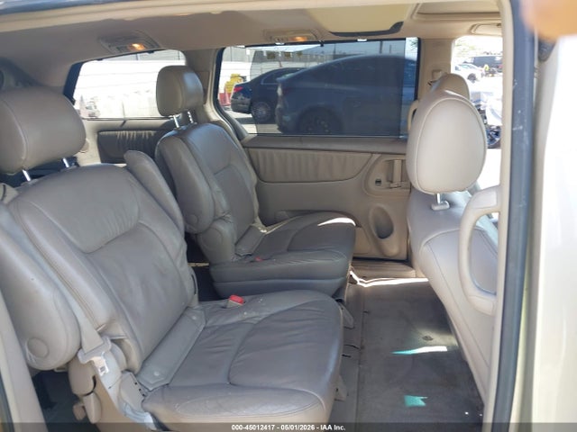 Toyota Sienna Xle