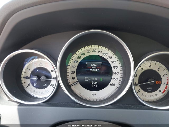 Mercedes-Benz C-Class Luxury