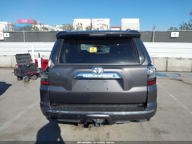 Toyota 4Runner Limited