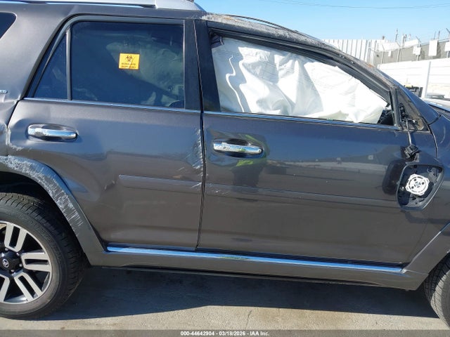 Toyota 4Runner Limited