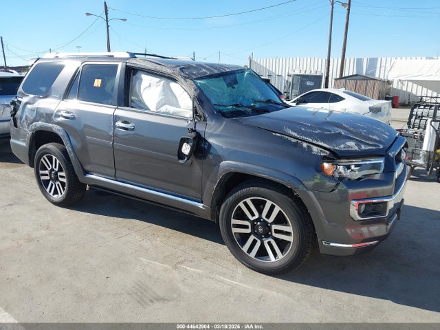 Salvage Toyota 4Runner Image