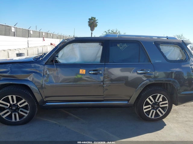 Toyota 4Runner Limited