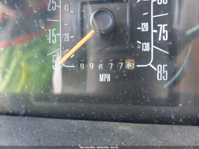 Ford Econoline E150 Van