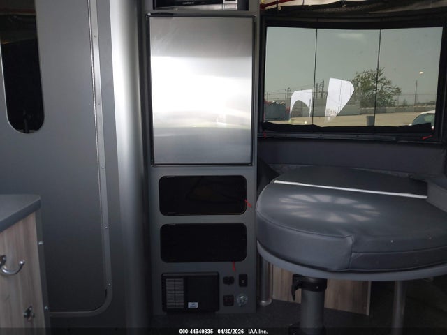 Airstream Airstream