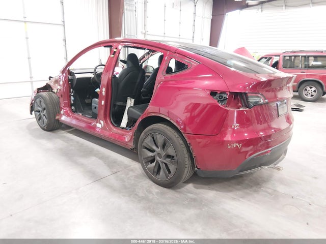 Tesla Model Y Long Range Dual Motor All-wheel Drive