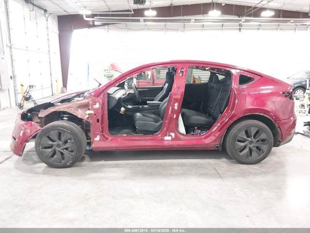 Tesla Model Y Long Range Dual Motor All-wheel Drive