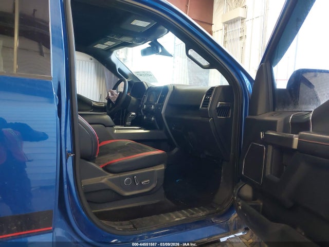 Ford F-150 Lariat