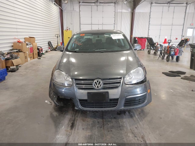 Volkswagen Jetta S