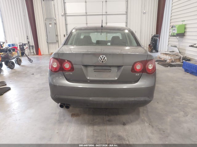 Volkswagen Jetta S