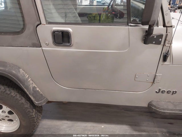 Jeep Wrangler S