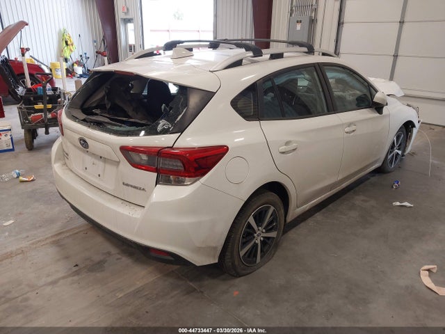 Subaru Impreza Premium 5-door
