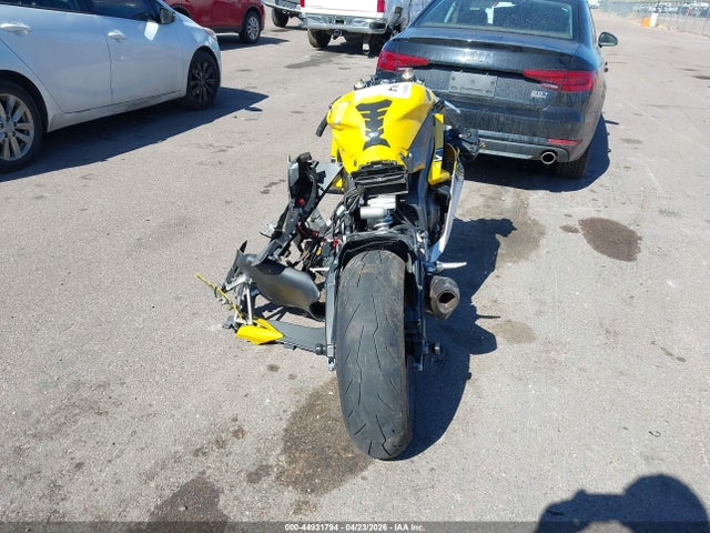Yamaha Yzfr6 L
