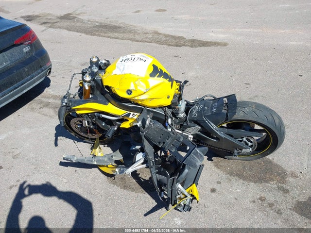 Yamaha Yzfr6 L
