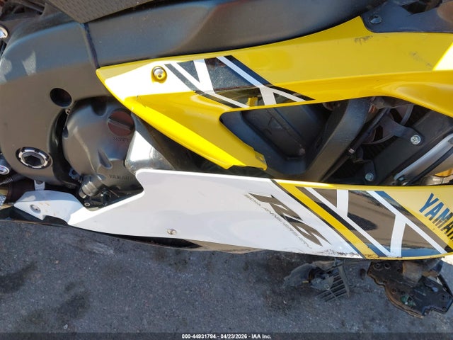 Yamaha Yzfr6 L