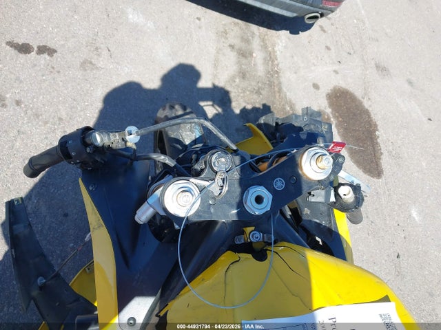 Yamaha Yzfr6 L