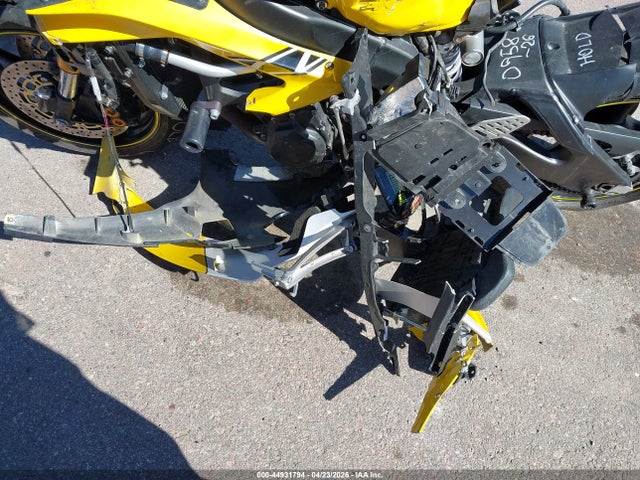 Yamaha Yzfr6 L