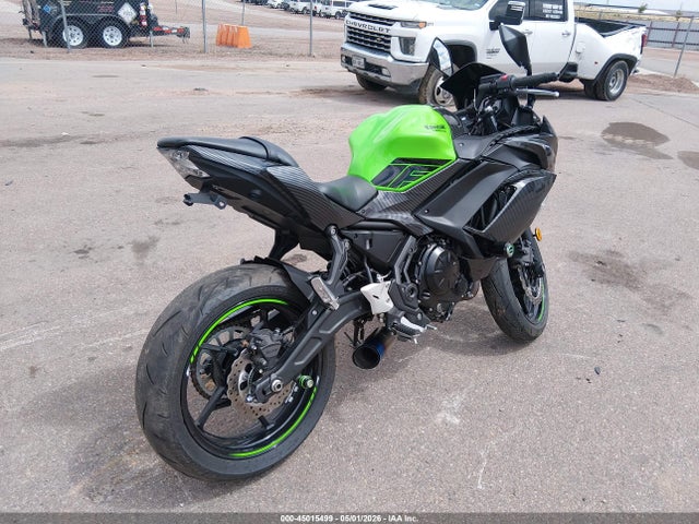 Kawasaki Ex650 P