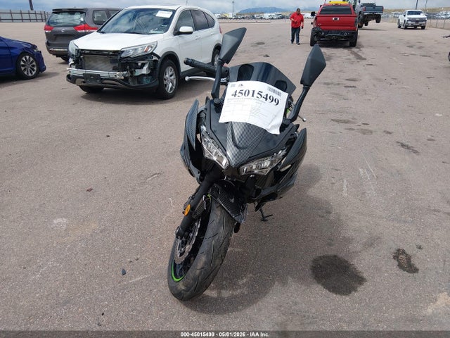 Kawasaki Ex650 P