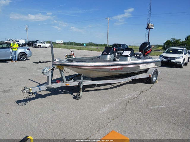 Skeeter 18