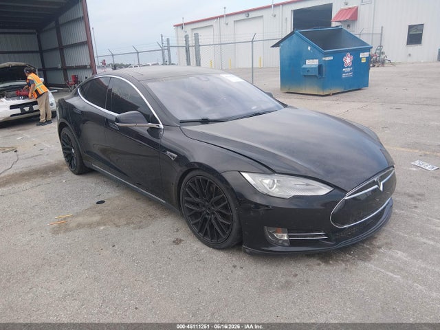 Salvage Tesla Model S Image