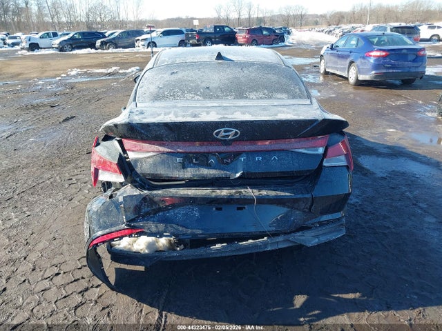 Hyundai ELANTRA Sel