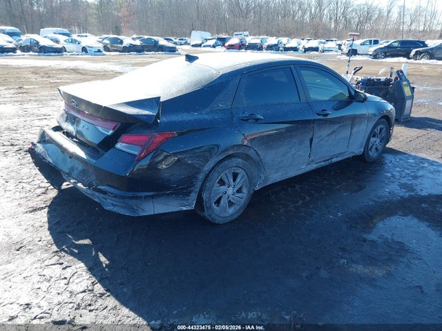 Hyundai ELANTRA Sel
