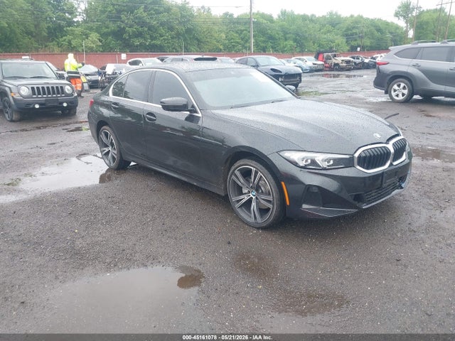 Salvage BMW 3 Series Image