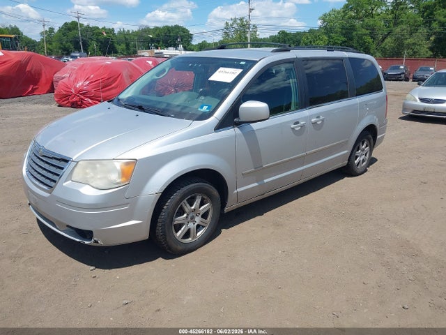 Chrysler Town & Country Touring