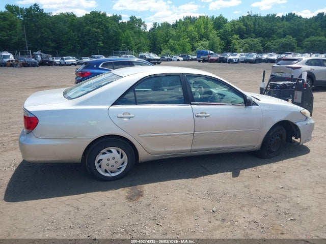 Toyota Camry Std