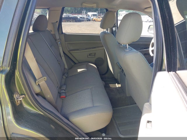Jeep Grand Cherokee Laredo