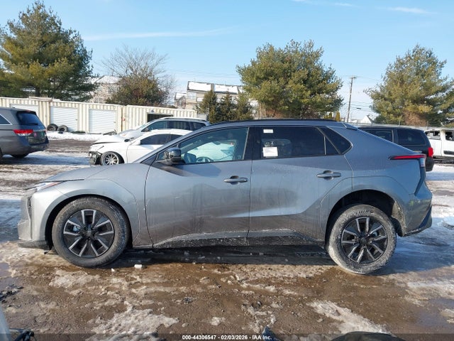 Toyota Bz Xle Plus