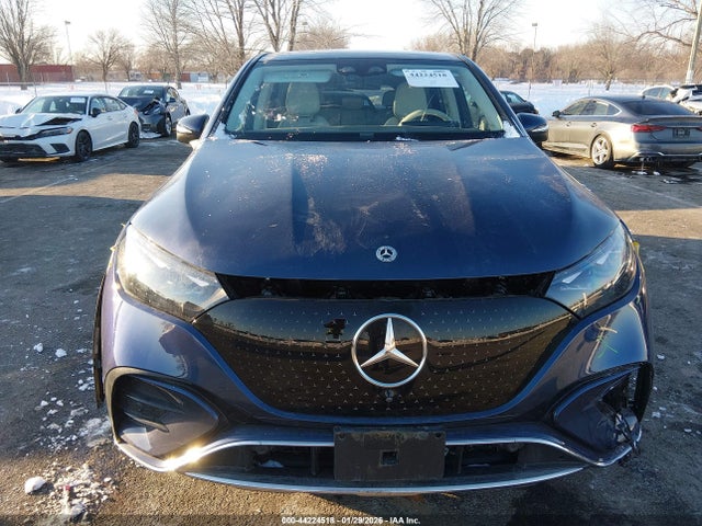 Mercedes-Benz EQE 4matic