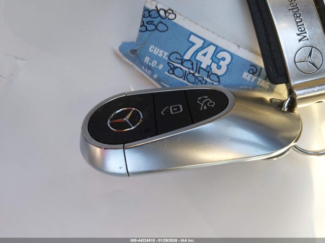 Mercedes-Benz EQE 4matic