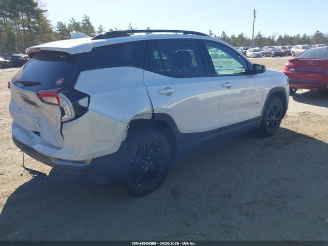 GMC Terrain Awd At4