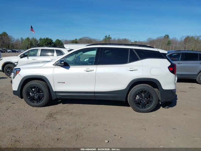 GMC Terrain Awd At4