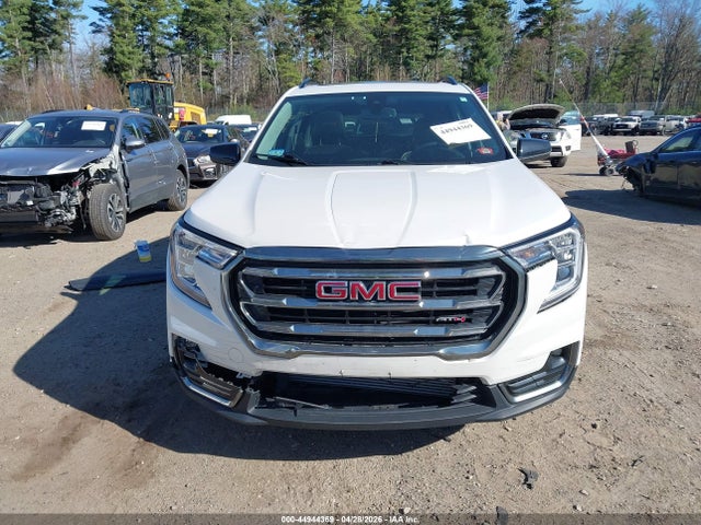 GMC Terrain Awd At4