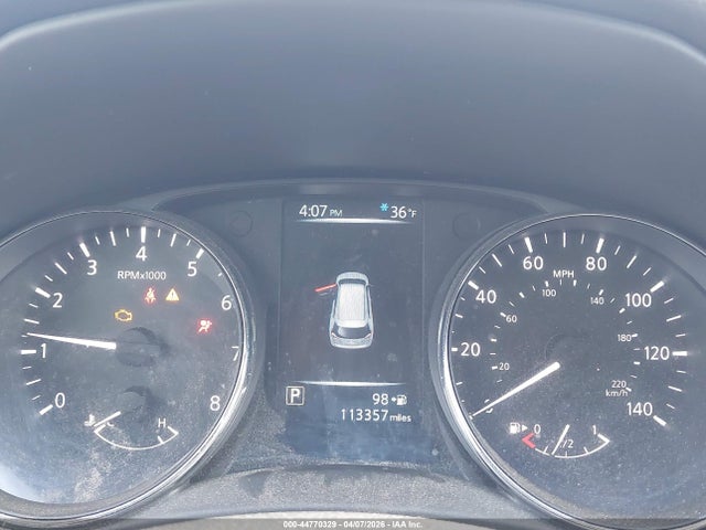 Nissan Rogue S