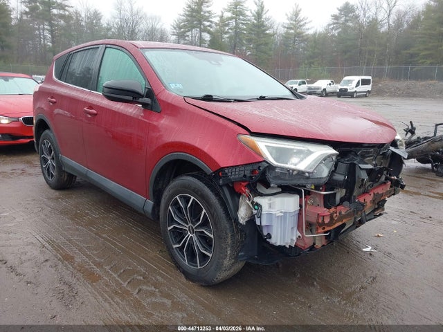 Salvage Toyota RAV4 Image