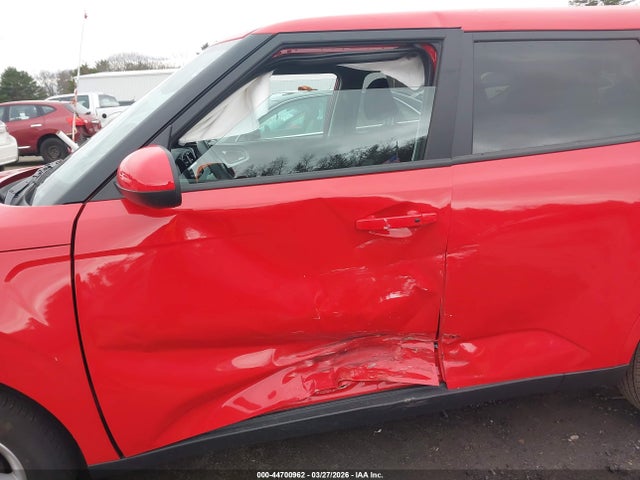 Kia Soul S
