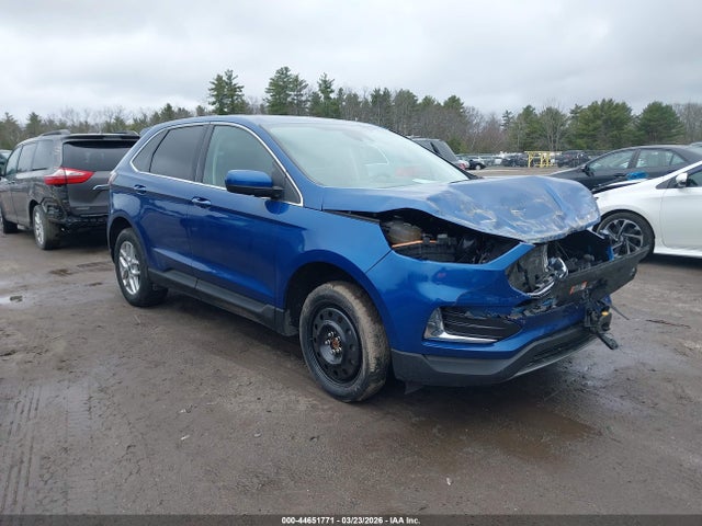 Salvage Ford Edge Image
