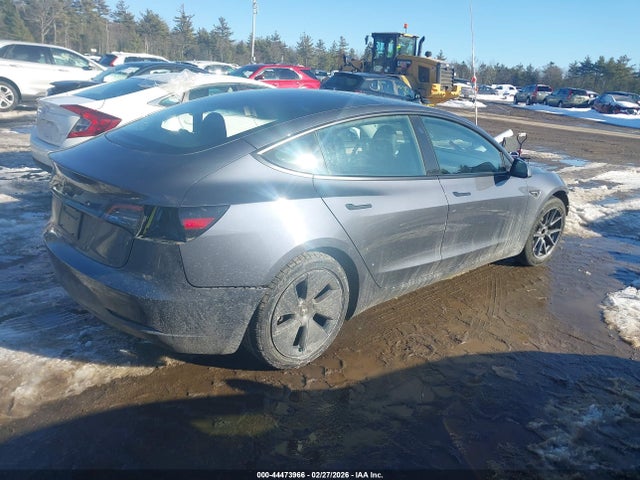Tesla Model 3 Rear-wheel Drive
