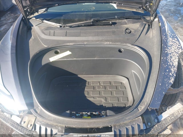 Tesla Model 3 Rear-wheel Drive