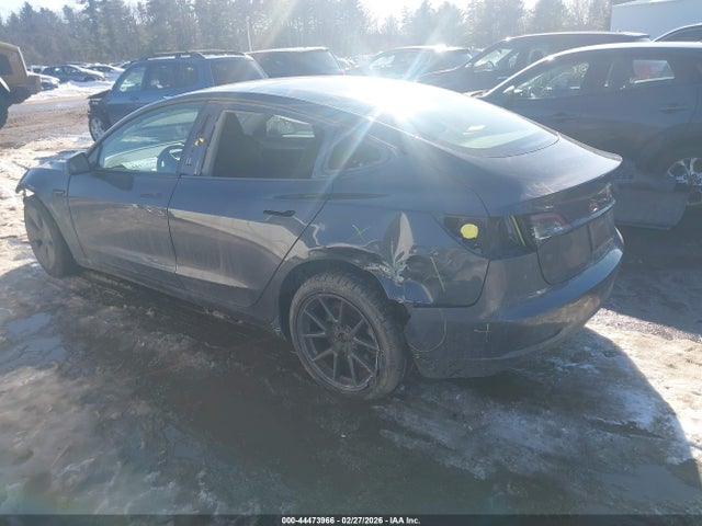 Tesla Model 3 Rear-wheel Drive