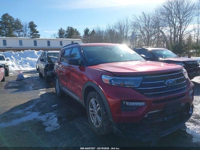Salvage Ford Explorer Image