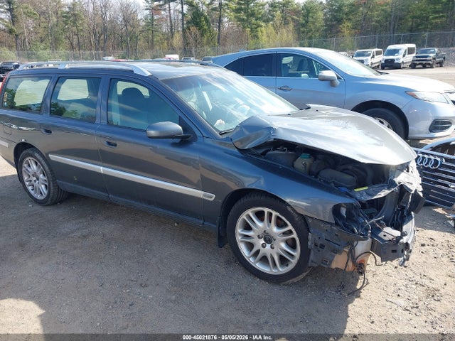 2004 Volvo V70