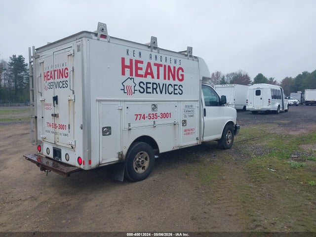 General Motors Savana Cutaway Work Van