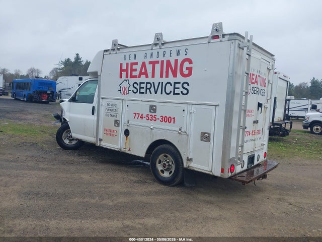 General Motors Savana Cutaway Work Van