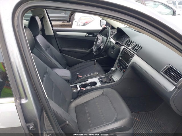Volkswagen Passat 2.5l Se