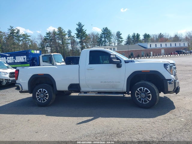 General Motors Sierra 3500HD 4wd  Long Bed Sle