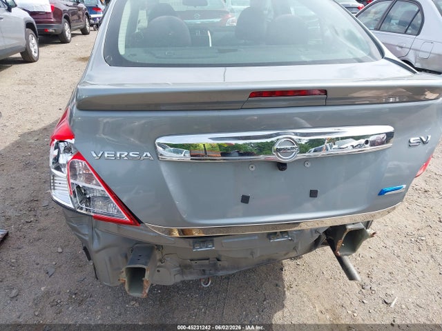 Nissan Versa 1.6 Sv